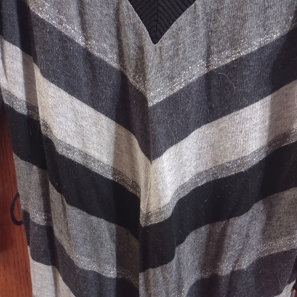 Silver and Black Dress Shirt - Picture 3 of 3